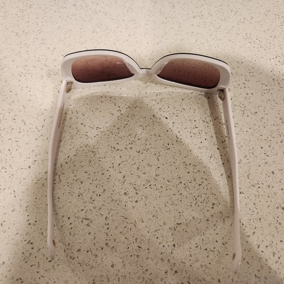 Anne Fontaine Allison Sunglasses - Picture 7 of 10